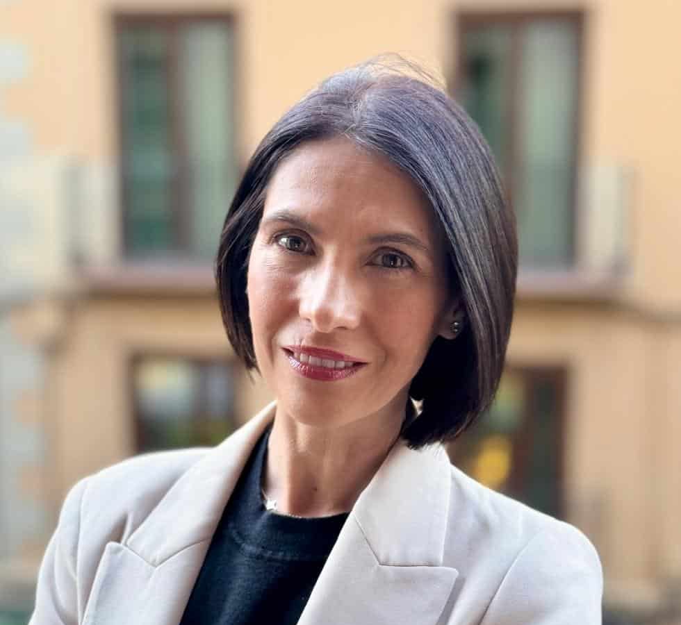 Nuria Sanz Mediadora